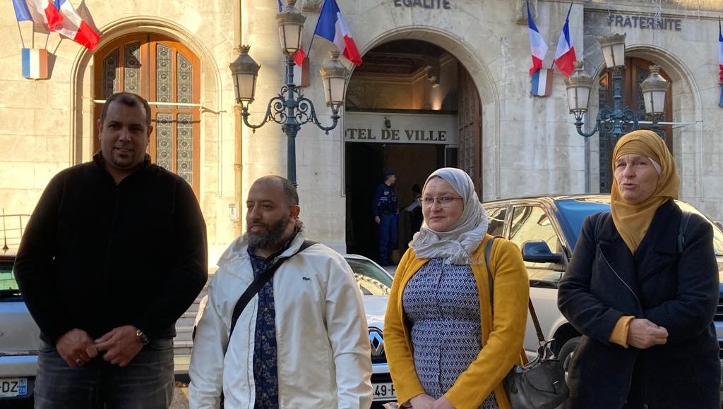 Charlie Hebdo condamné pour diffamation publique après la plainte d'une école musulmane à Valence